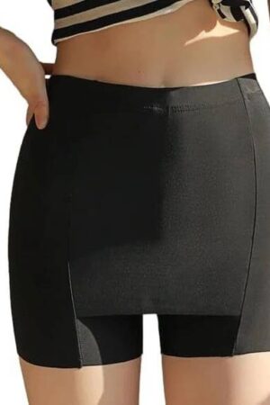 Solid Women Reversible Black Regular Shorts, Casual