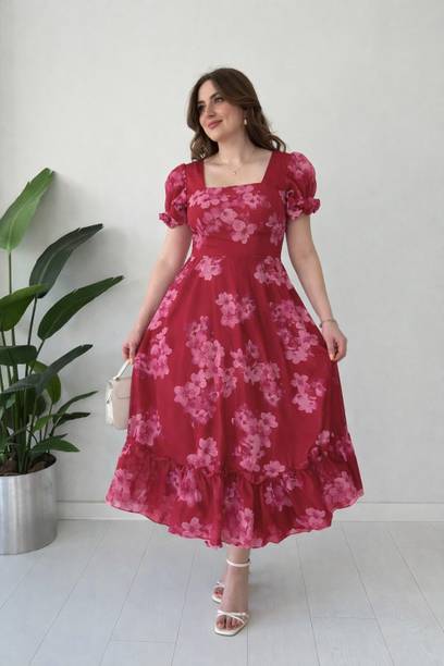 PRIYESHA TEXTILES Women Fit and Flare Red Maxi/Full Length Dress